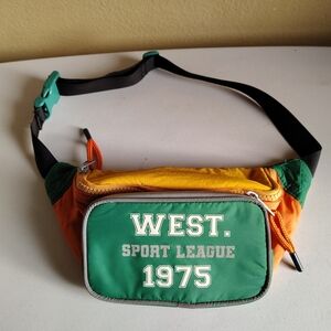 Zara Unisex West. Sport League 1975 Graphic Fanny Pack Belt Bag -Casual Travel